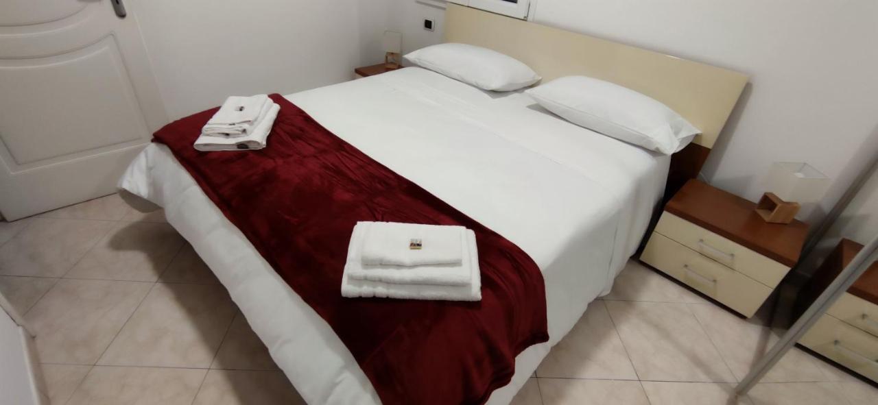 Casa Francesca: Un Mare Di Relax! Apartment Вентимиля Екстериор снимка